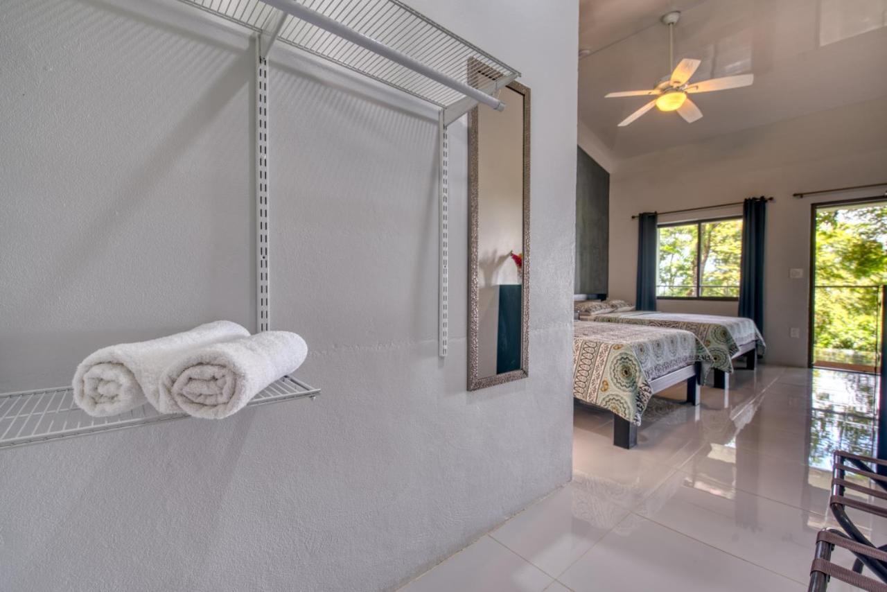Hotel Casa Conley Del Mar Puerto Viejo de Talamanca Esterno foto
